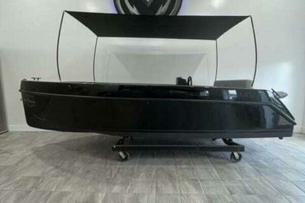 Photo of the 2023 Vision Volt 180