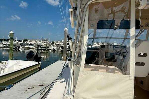 Grady-White Express 330 Yacht For Sale