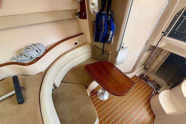 Grady-White Express 330 Yacht For Sale