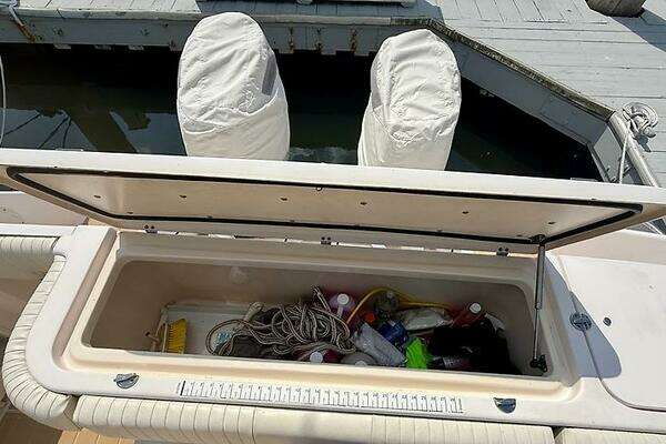 Grady-White Express 330 Yacht For Sale