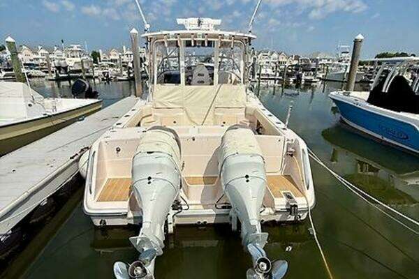 Grady-White Express 330 Yacht For Sale