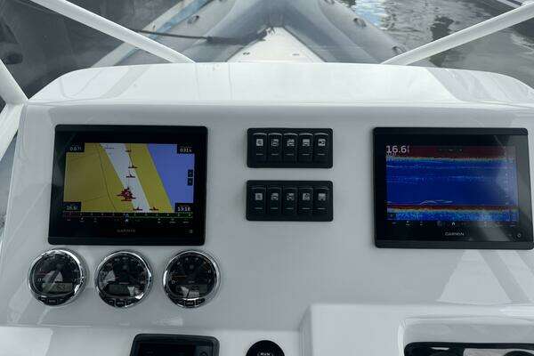 Iguana x100 Yacht For Sale