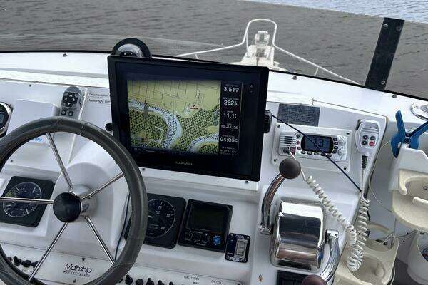 Photo of the 1998 Mainship 350 "Slow Ya Roll"