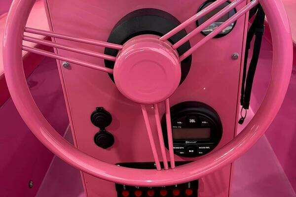 Photo of the 2023 Vision Volt 180