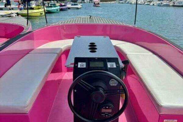 Photo of the 2023 Vision Volt 180