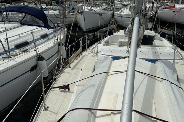 Tohi 41ft Morgan Yacht For Sale