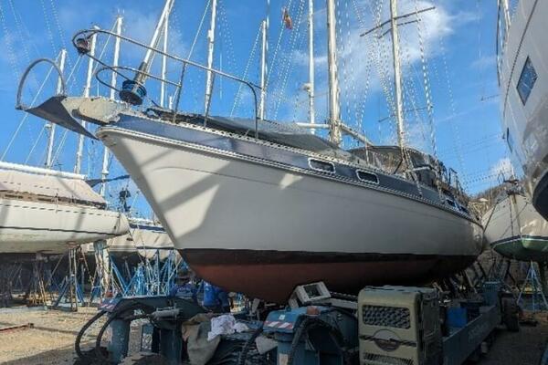 Tohi 41ft Morgan Yacht For Sale