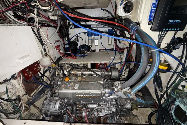 Tohi 41ft Morgan Yacht For Sale