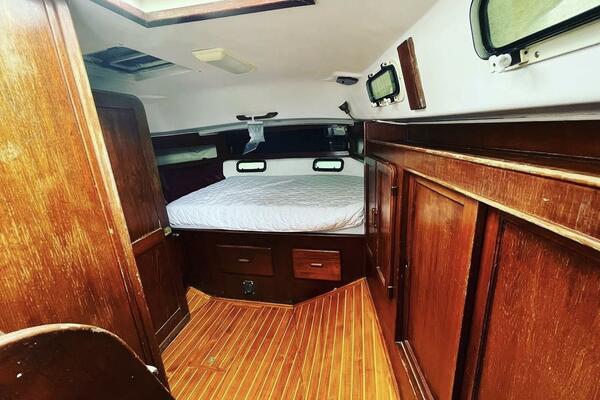 Tohi 41ft Morgan Yacht For Sale