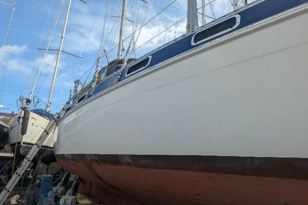 Tohi 41ft Morgan Yacht For Sale