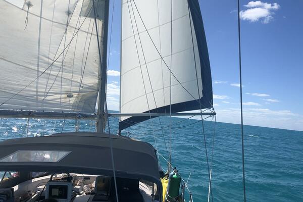 Tohi 41ft Morgan Yacht For Sale