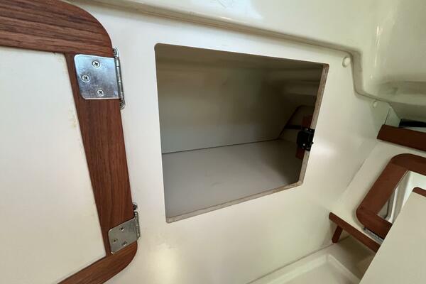 Take A Chance 30ft Hunter Yacht For Sale