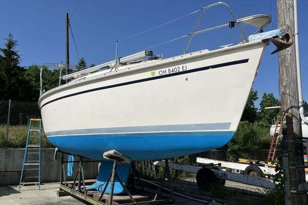 Take A Chance 30ft Hunter Yacht For Sale