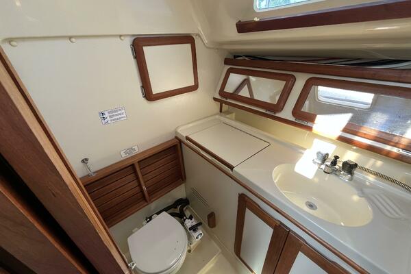 Take A Chance 30ft Hunter Yacht For Sale