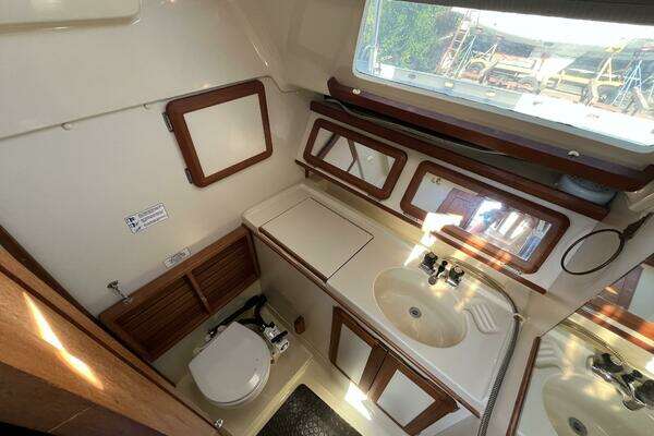 Photo of the 1992 Hunter  "Take A Chance"