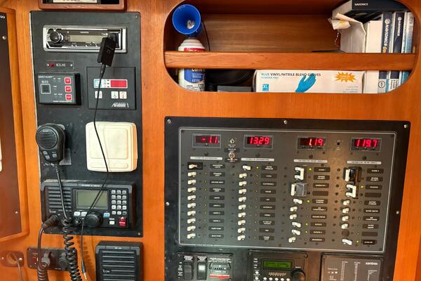 Traveller 47ft Caliber Yacht For Sale