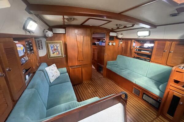 Traveller 47ft Caliber Yacht For Sale