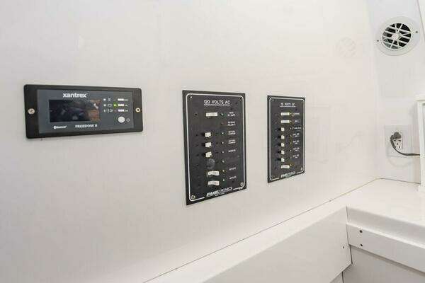 Onslow Bay 41 TE Yacht For Sale