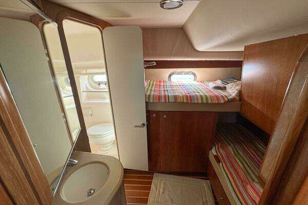 Tiara Yachts 4400 Sovran Yacht For Sale
