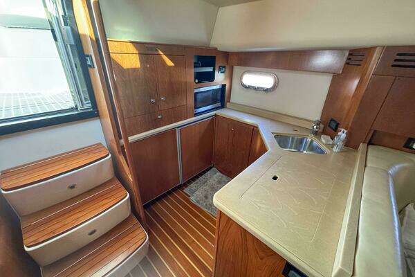 Tiara Yachts 4400 Sovran Yacht For Sale