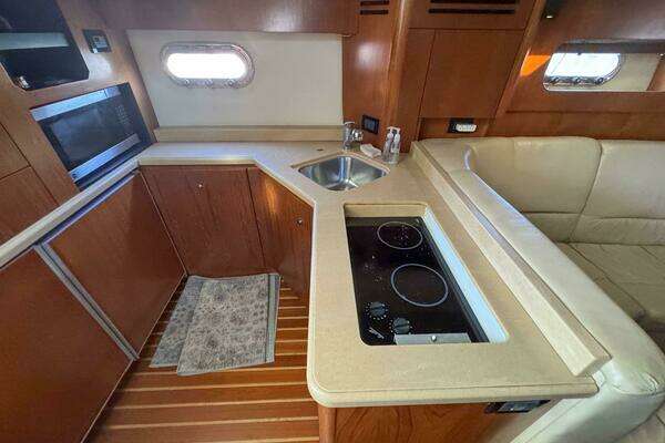 Tiara Yachts 4400 Sovran Yacht For Sale