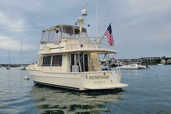 2004 Mainship 40