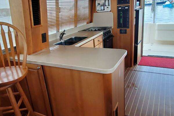 2004 Mainship 40