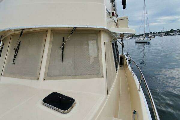 2004 Mainship 40