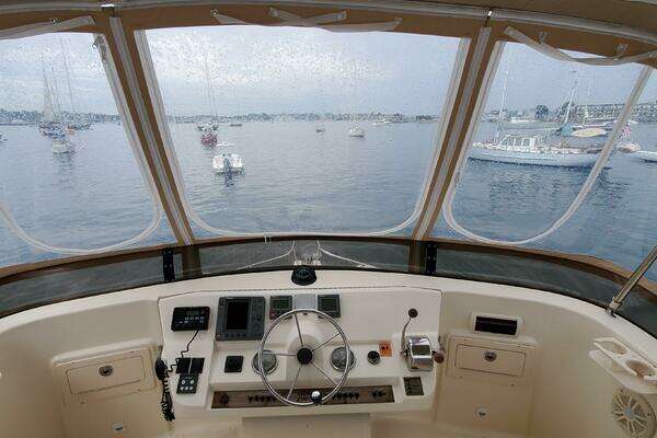2004 Mainship 40