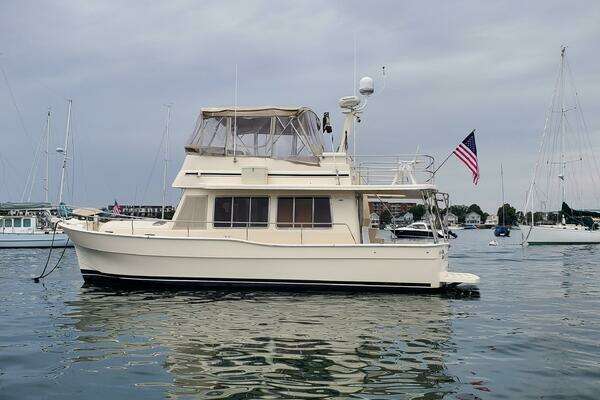2004 Mainship 40