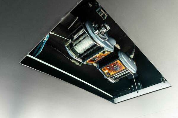 Hatteras 68 Convertible Yacht For Sale