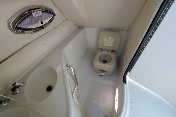 24ft Sea Ray Yacht For Sale