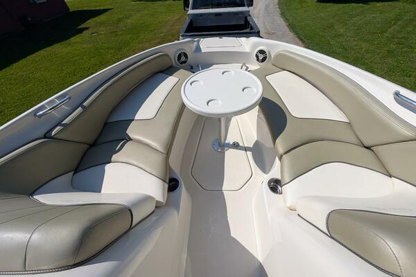 24ft Sea Ray Yacht For Sale