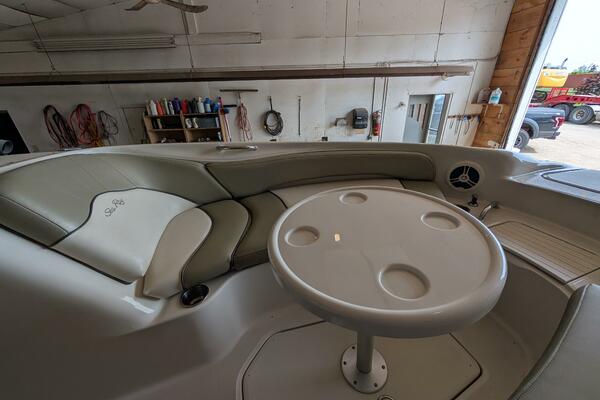 24ft Sea Ray Yacht For Sale