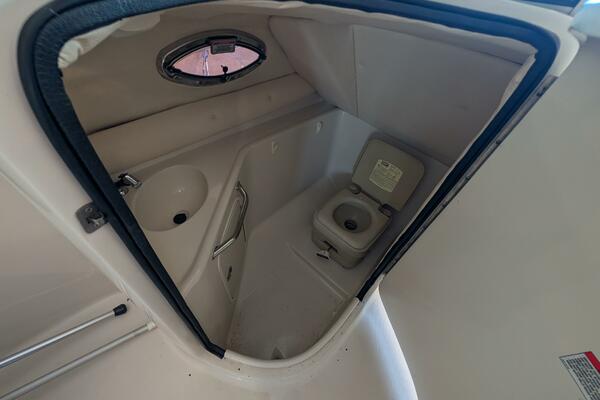 24ft Sea Ray Yacht For Sale