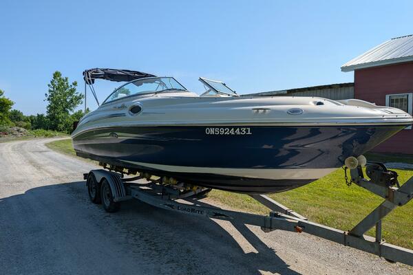 24ft Sea Ray Yacht For Sale