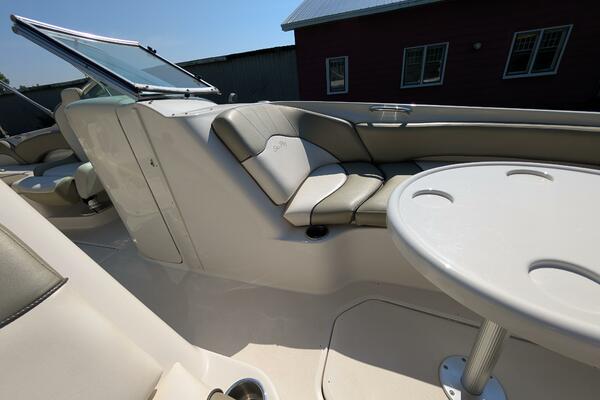 24ft Sea Ray Yacht For Sale