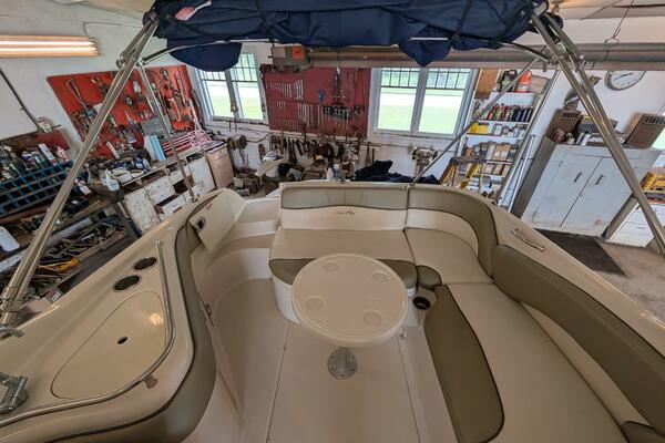 24ft Sea Ray Yacht For Sale