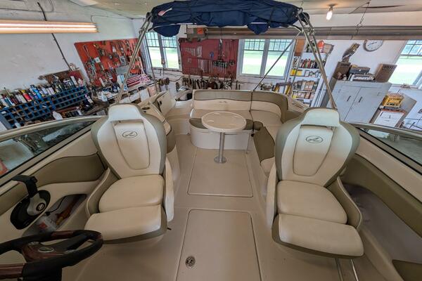 24ft Sea Ray Yacht For Sale