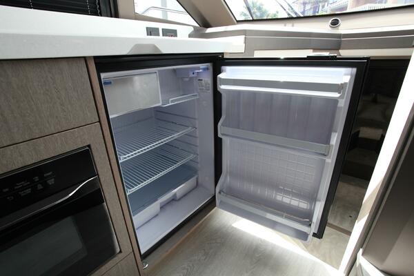 What Me Worry 40ft Galeon Yacht For Sale