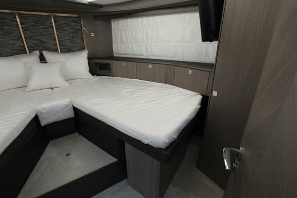 What Me Worry 40ft Galeon Yacht For Sale