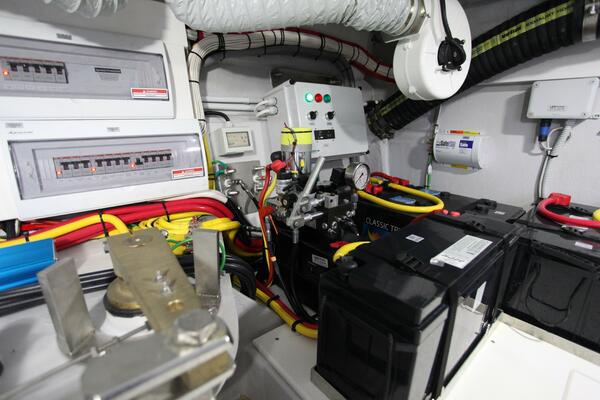 What Me Worry 40ft Galeon Yacht For Sale