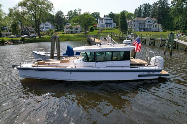 28ft Axopar Yacht For Sale