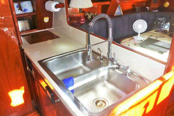 Cooper Pilothouse 60 Yacht For Sale