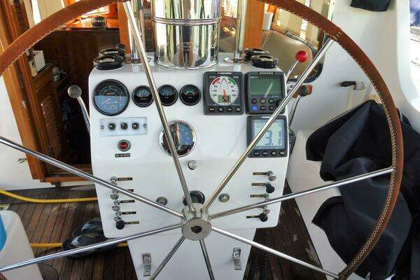 Cooper Pilothouse 60 Yacht For Sale