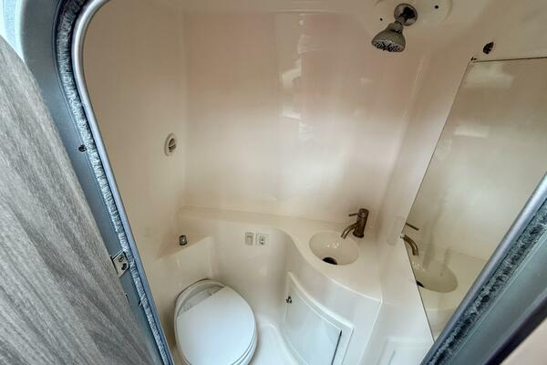 The Marlie 26ft Regal Yacht For Sale