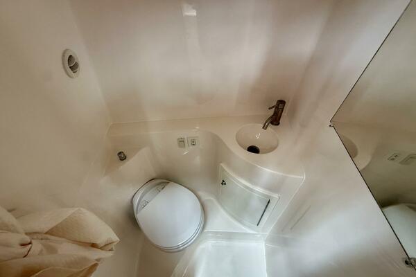 The Marlie 26ft Regal Yacht For Sale