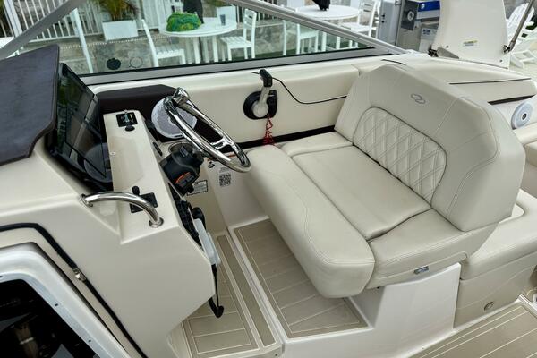 The Marlie 26ft Regal Yacht For Sale