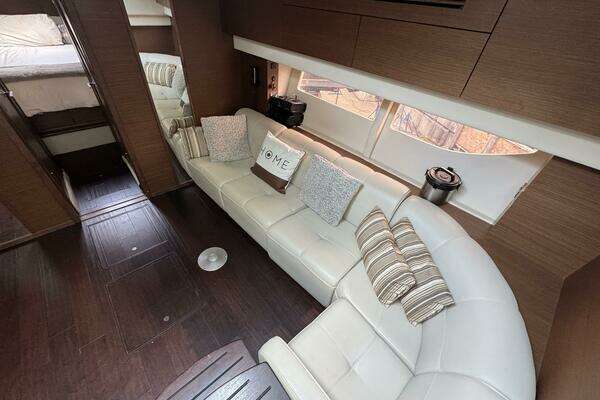 Sea Ray 470 Sundancer Yacht For Sale