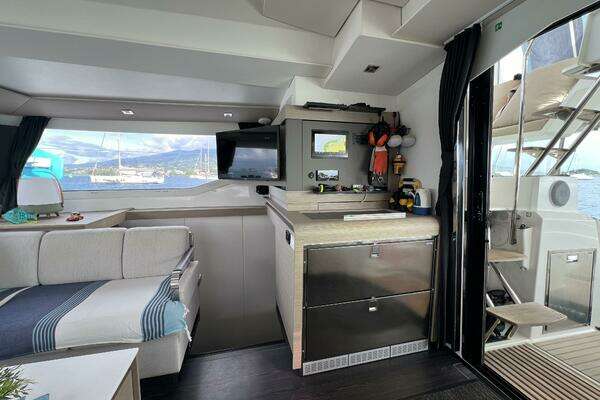 Fountaine Pajot Elba 45 Yacht For Sale